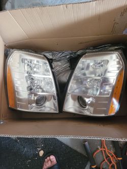 Cadillac escalade headlights
