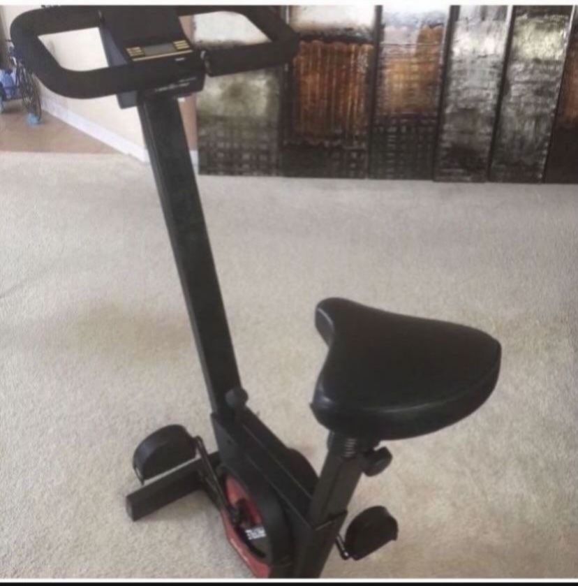 * **Stationary Bike, for indoor Cycling !!