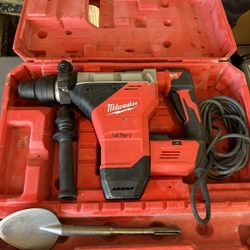 Milwaukee Rotary Hammer