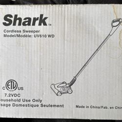 Shark Cordless Sweeper UV620 Wd