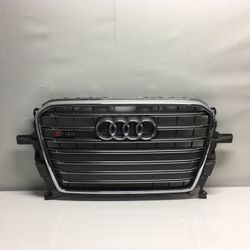 2014-16 Audi SQ5 Front Grille With Small Scuff
