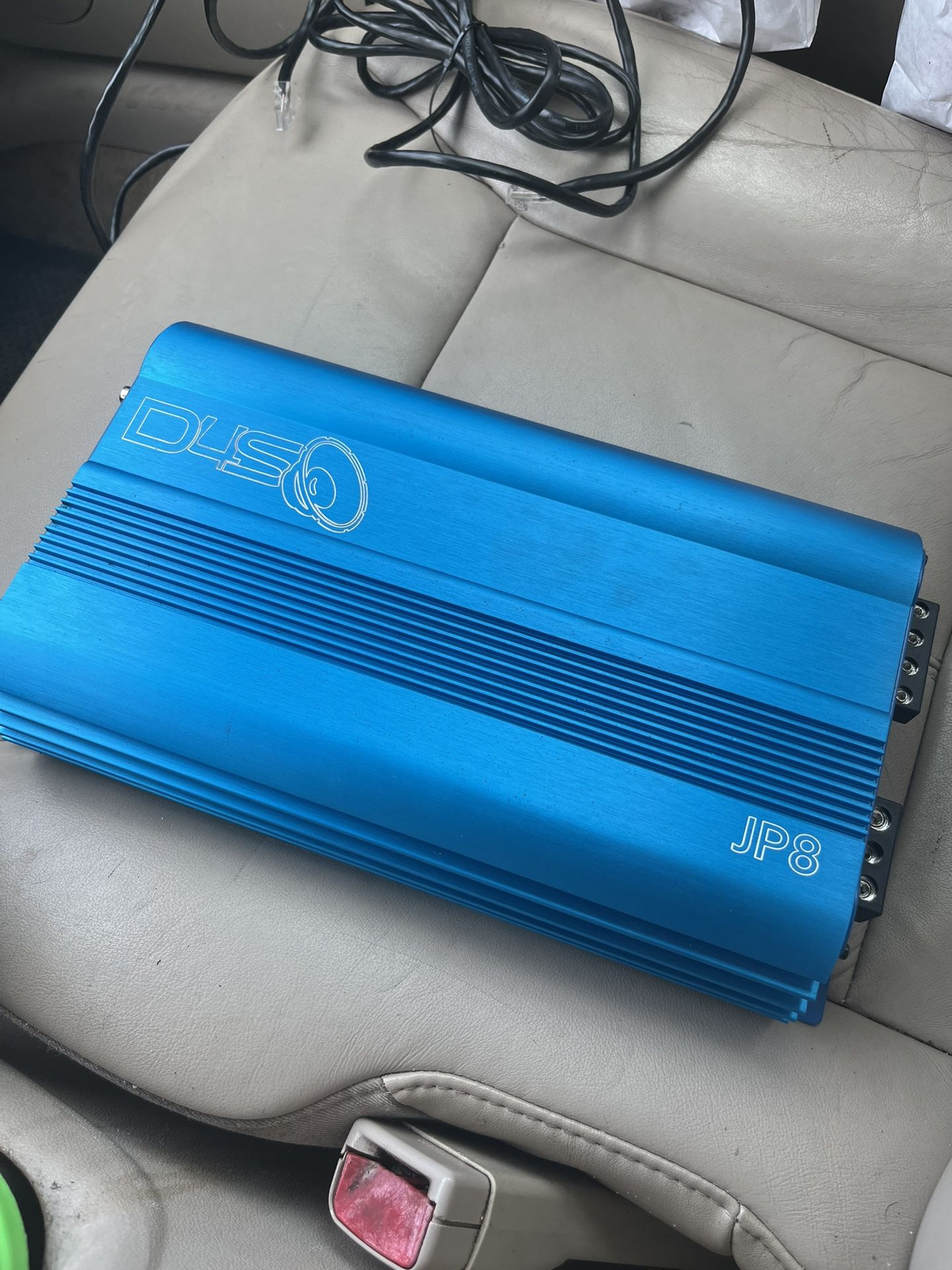 Down4sound JP8 monoblock amplifier (800v) with Output converter and all necessary wires for system