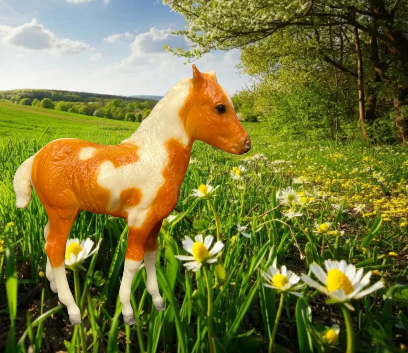 Breyer 1970s Paint/Pinto Sorrel/Palomino Stormy Mold 19, Retired, 5.5”