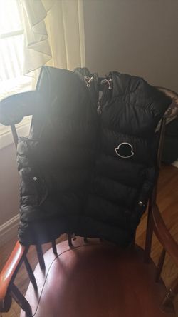 Mocler Vest