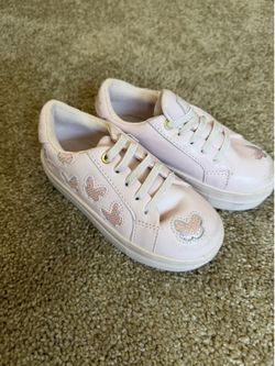 Toddler shoes