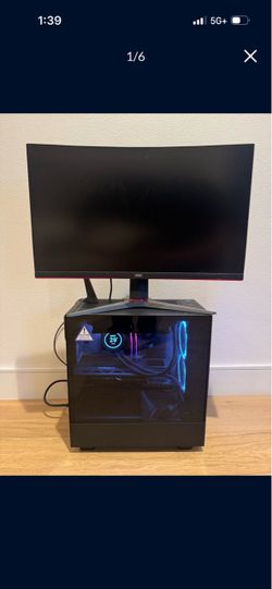 Custom Gaming PC with AOC Curved Monitor
