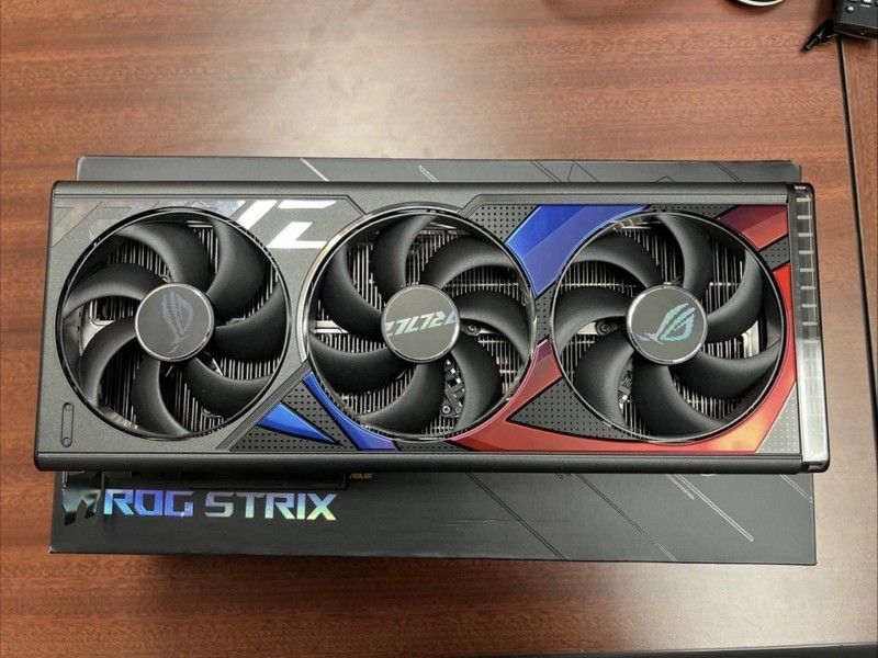 Asus ROG Strix GeForce GTX 4090 OC