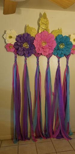 Unicorn backdrop rent 75