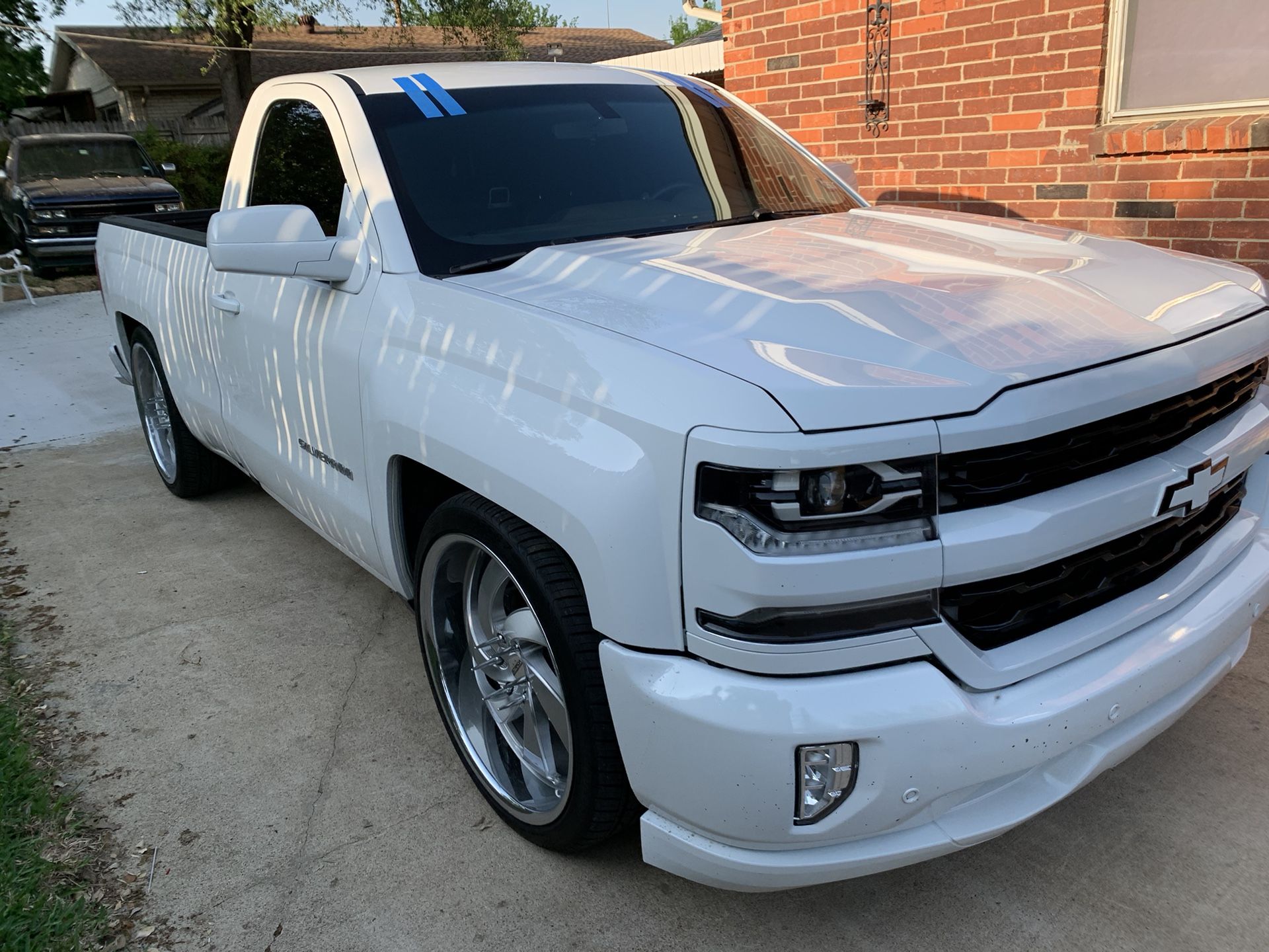 Windshield Replacement
