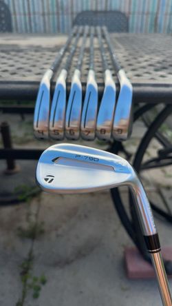 Taylor Made P790 Golf Irons