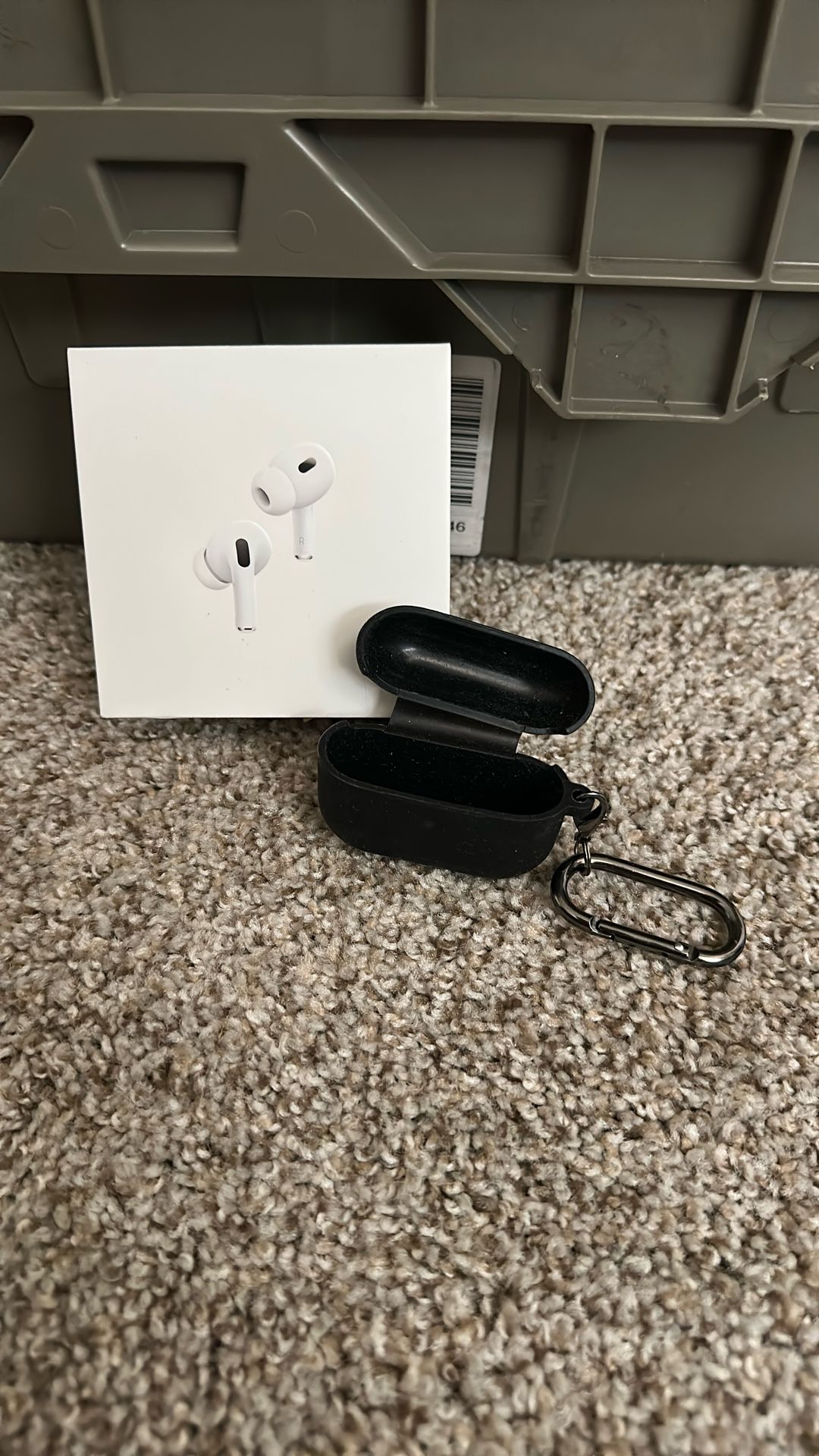 Airpods Pro 2 w Case *BEST OFFER*