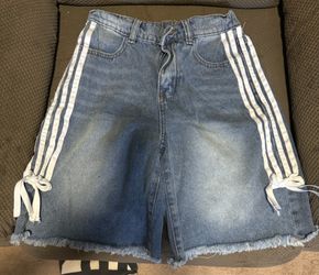 Short jeans
