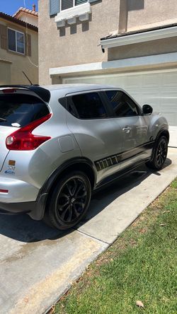 Nissan juke SV 2013