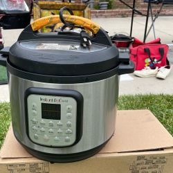 Instant Pot - 8 Qt