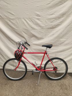 18 speed  Gt Allterra bike