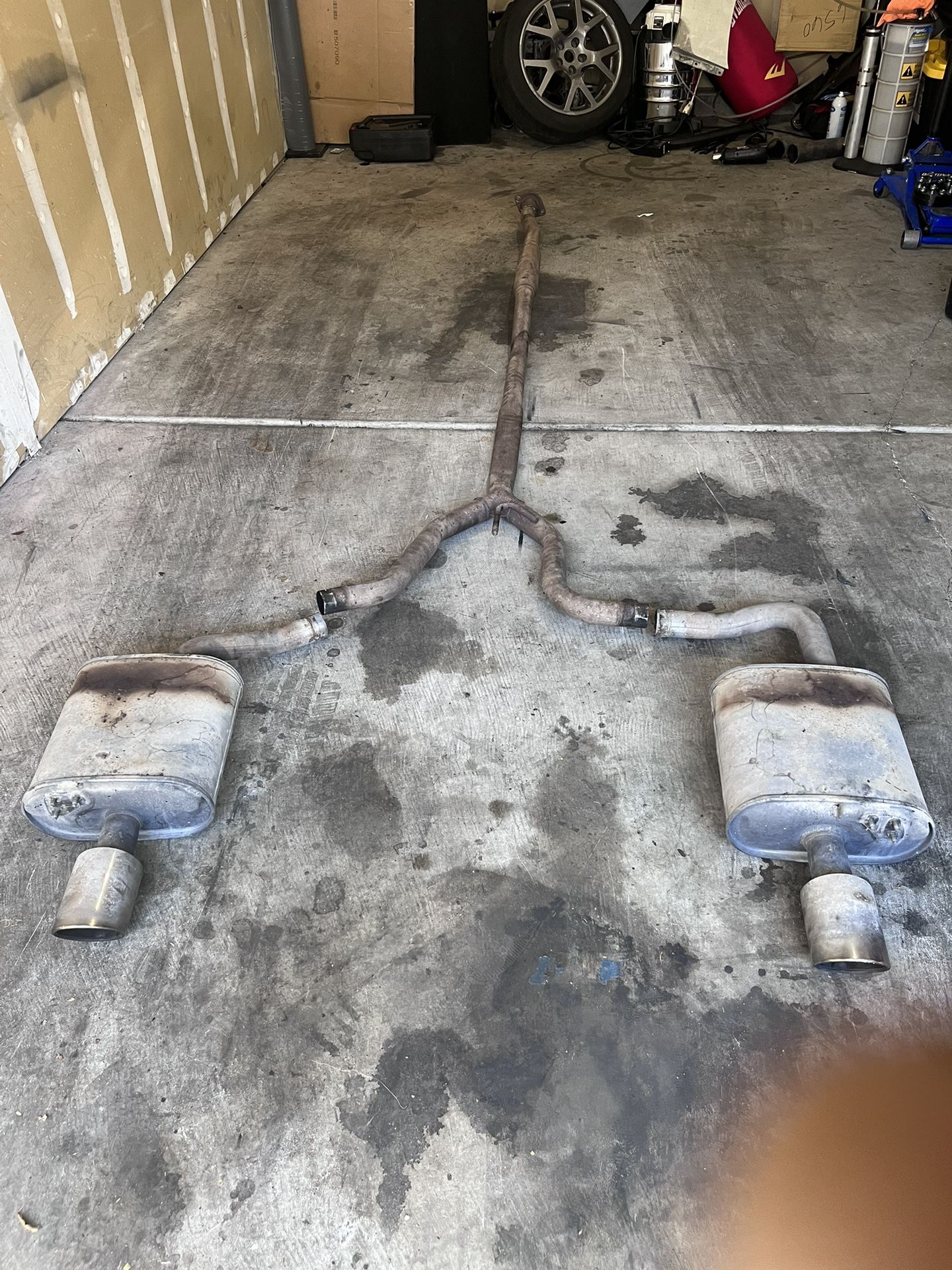 2005-2006 Nissan Altima SE-R Stock Exhaust