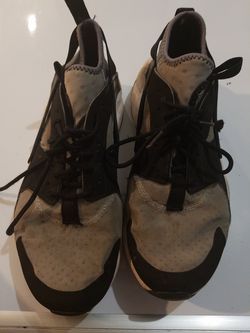 Nike herachi size 9 mens