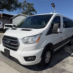 2022 Ford Transit Passenger