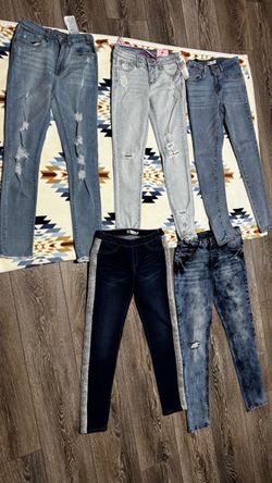Girls jeans levy’s size 10,12 from Macy’s