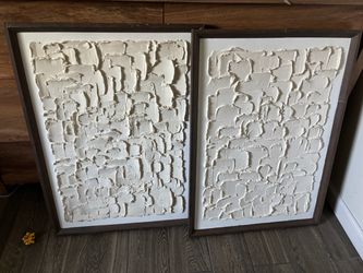 Neutral wall decor
