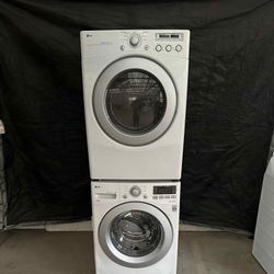 LG Washer And Gas Dryer Laundry set 