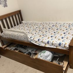 Trundle  Bed 