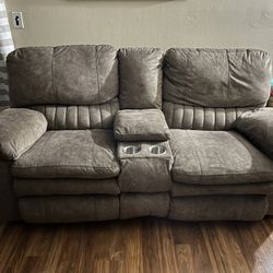 Reclining Couches 