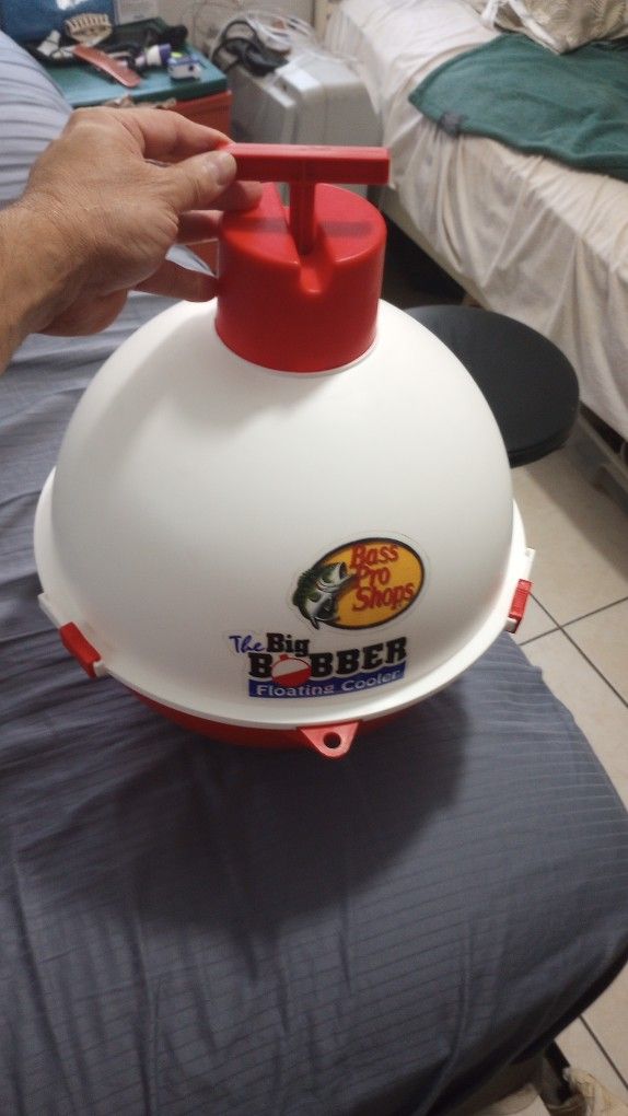 Bass Pro Shops The Big BOBBER Floating Cooler $70