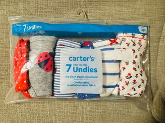Brand new carter’s undies size 2/3
