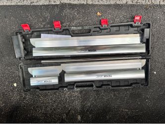 Drywall skimming blades