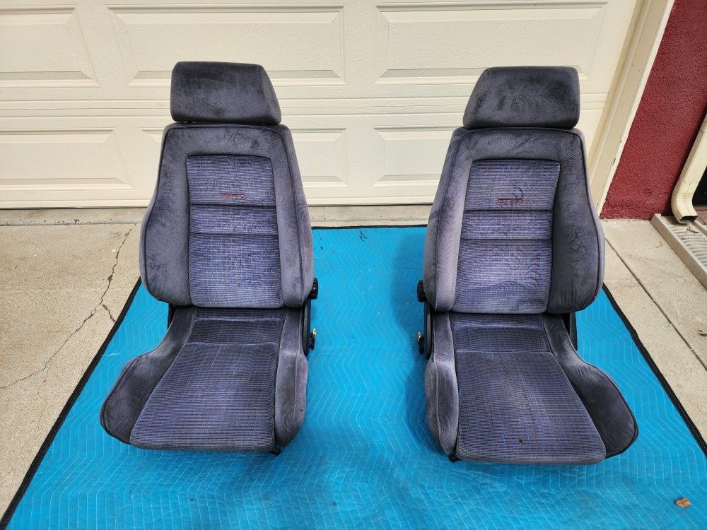 Volkswagen Mk2 Gray Velour Power Recaro LSB Seats