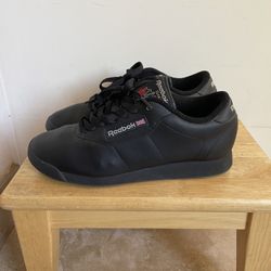 Women’s Reebok Shoes 