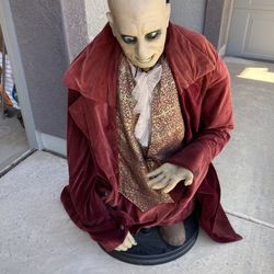 Halloween Decor
