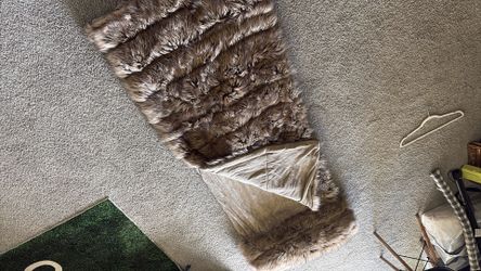 Luxurious sleeping bag