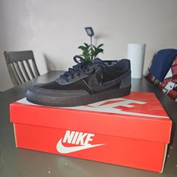 W KILLSHOT 2 In Black Mens Size 9