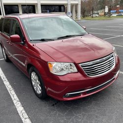 2016 Chrysler Town & Country