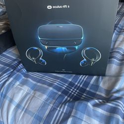 Oculus Rift S PC-Powered VR Gaming Headset