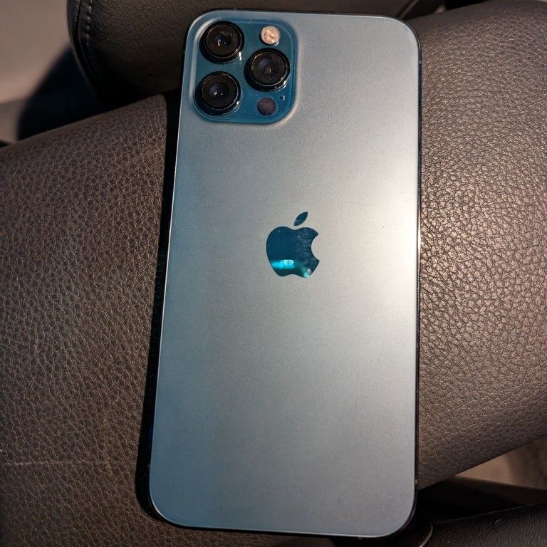 iPHONE 12 Pro • 128 GB • 🔐 Unlocked • MINT (Price Firm)