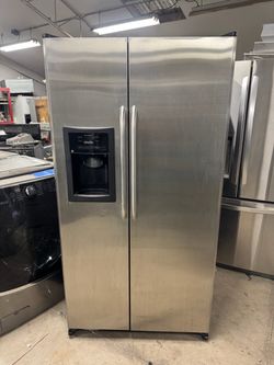 GE REFRIGERATOR