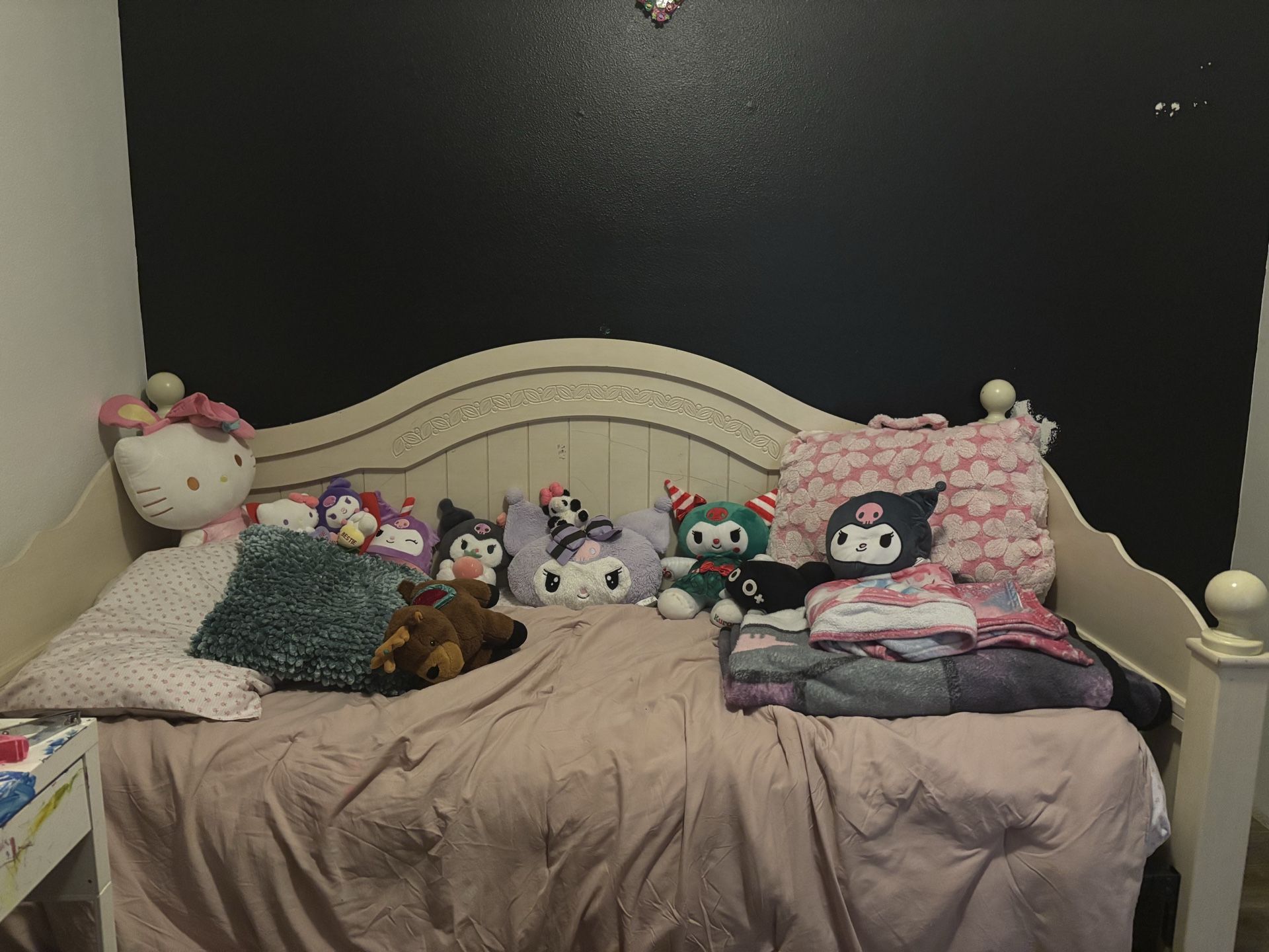 Twin bed and mattress