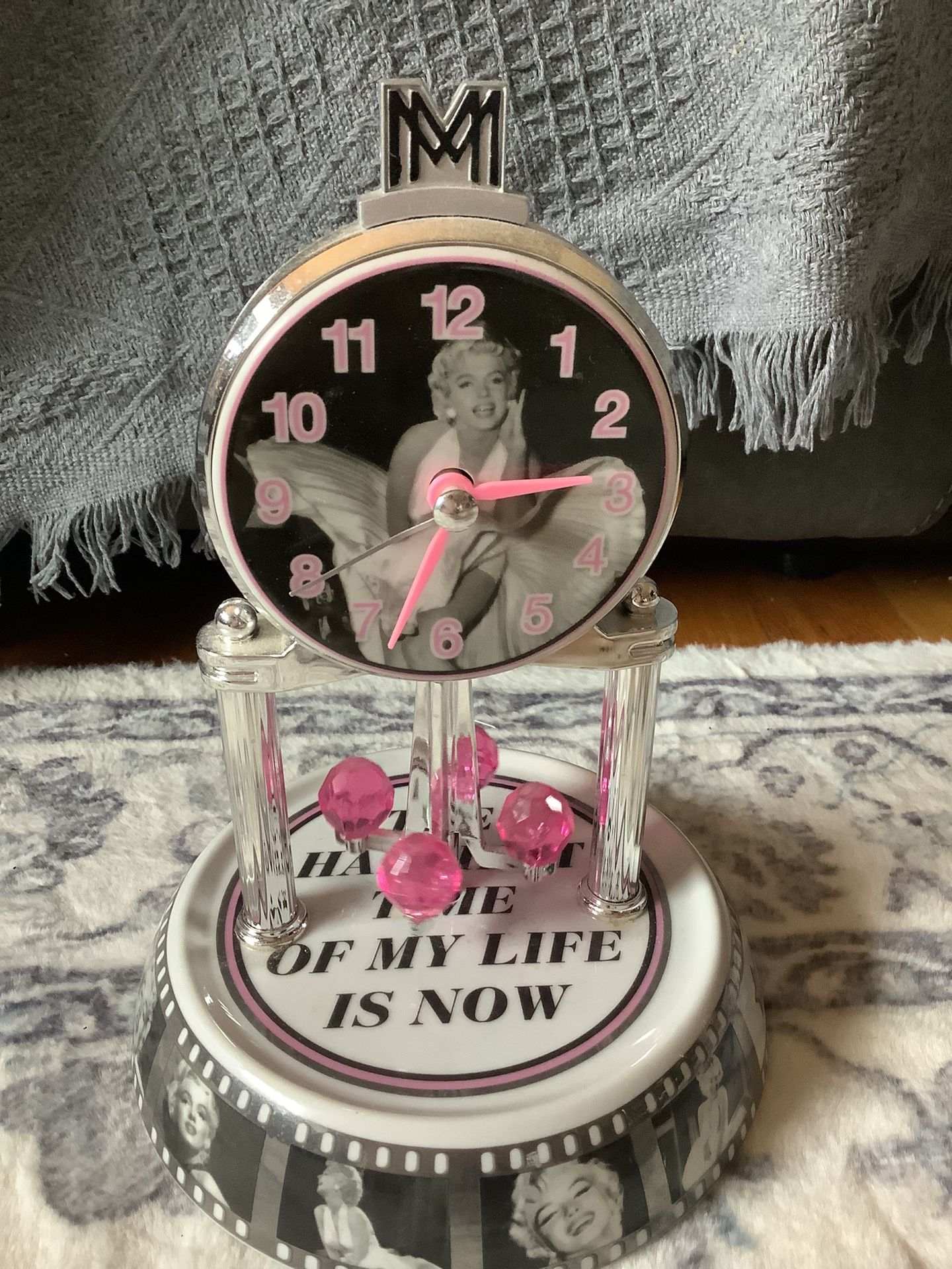Marilyn Monroe Anniversary Clock -USED