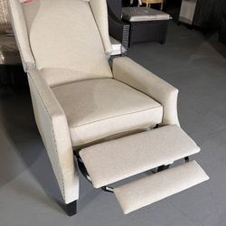 Wingedback Recliner