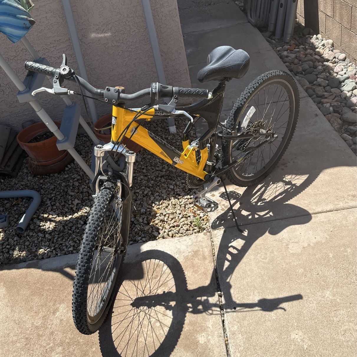 Upland predator z mountain bike hotsell