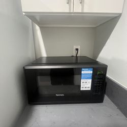 Microwave For Sale - Great Condition