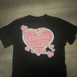 Anti social Tee