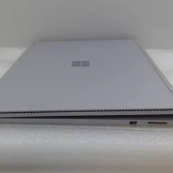 Microsoft Surface Book 1703 13.5" i5/8GB/128G SSD, with keyboard base, Win11 B0