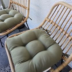 Like New Boho Bamboo Rattan Counter Height Chairs Set