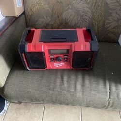 Milwaukee M18  Job Radio 