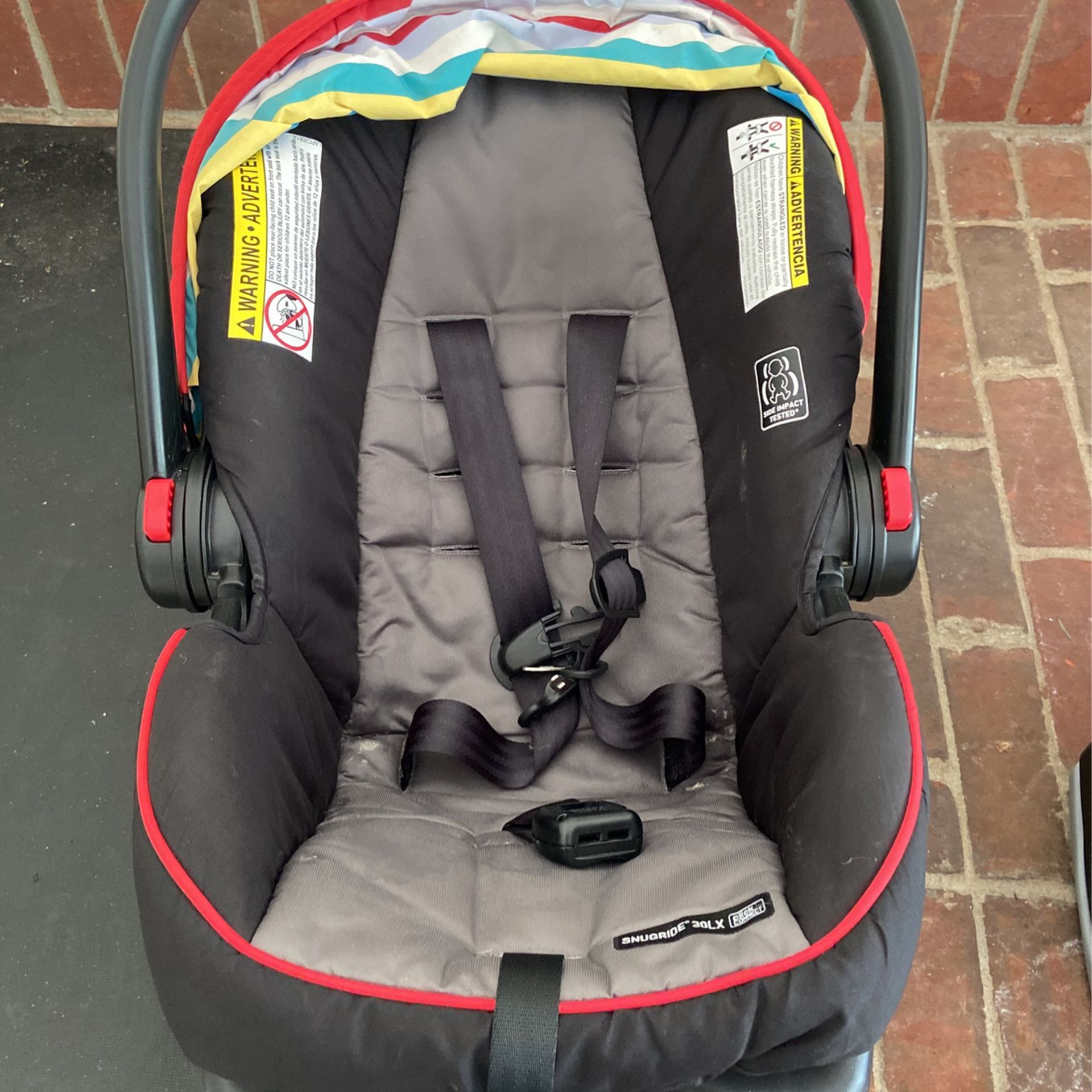 Graco Click Connect Car Seat.  Base Included 