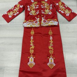 Red Chinese wedding Qun Gua with dragon embroidery
